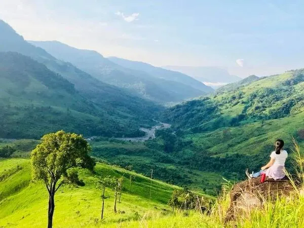 Trekking Tà Giang: Vượt suối ngắm thảo nguyên tuyệt đẹp - Coolmate