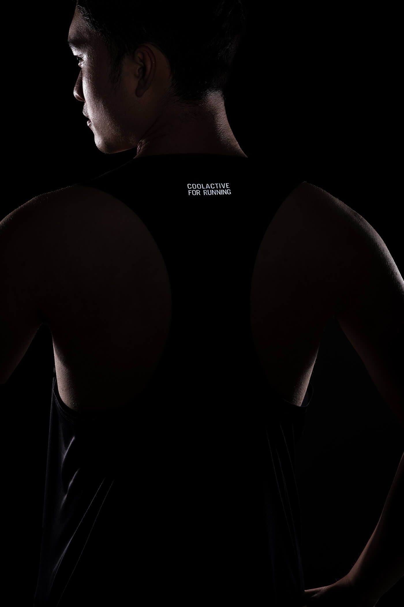 Áo Singlet chạy bộ Fast & Free xanh-bong-dem 7