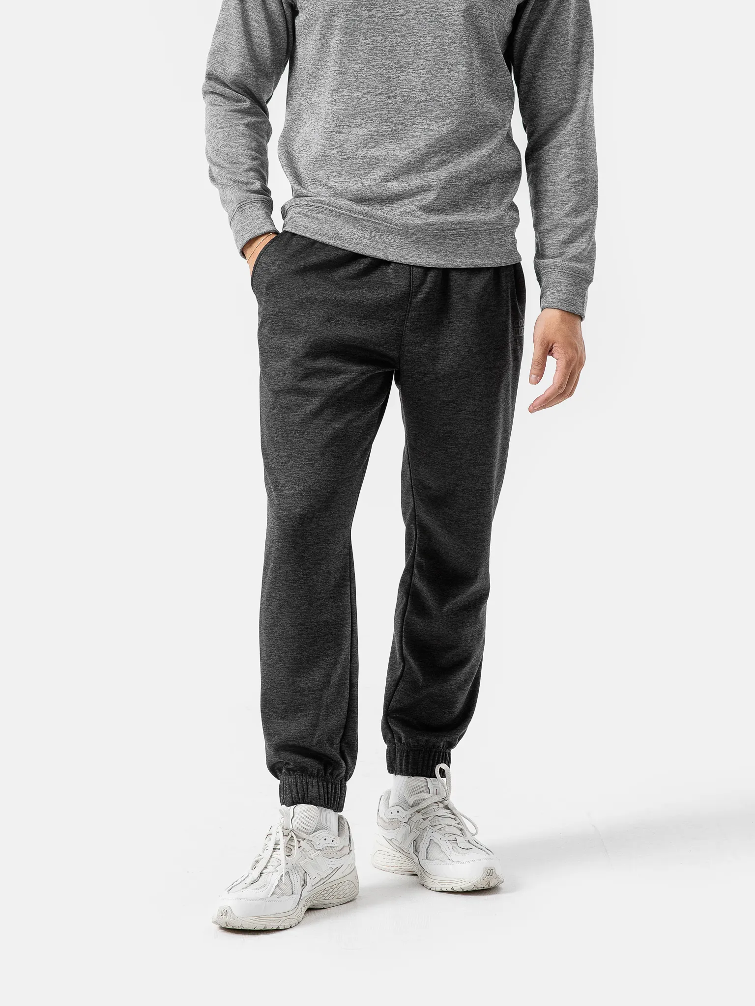 Quần Jogger Essential Fleece 