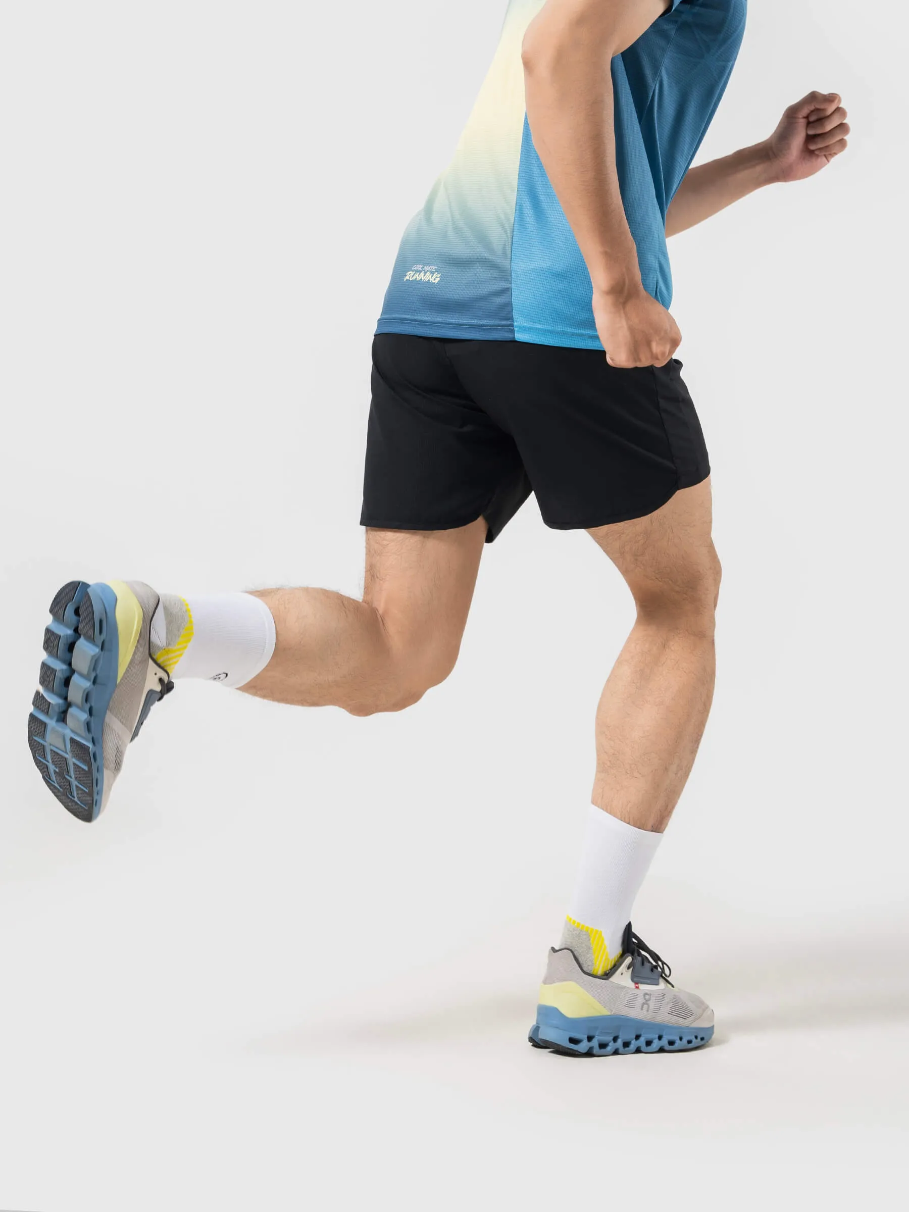 Quần Shorts Chạy Bộ 5 inch Essentials den 2
