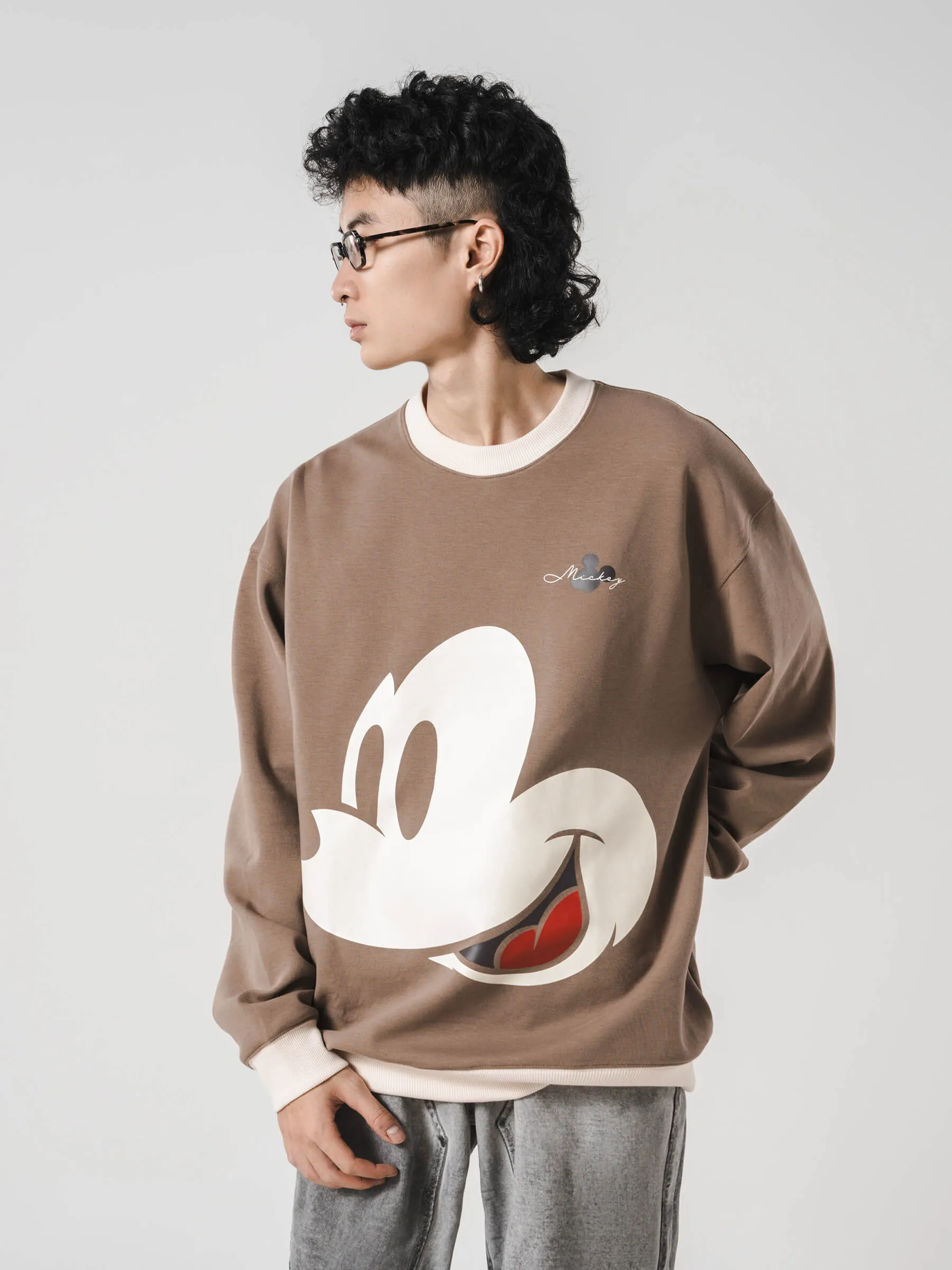 Áo nỉ oversize 84RISING Mickey Mouse  1