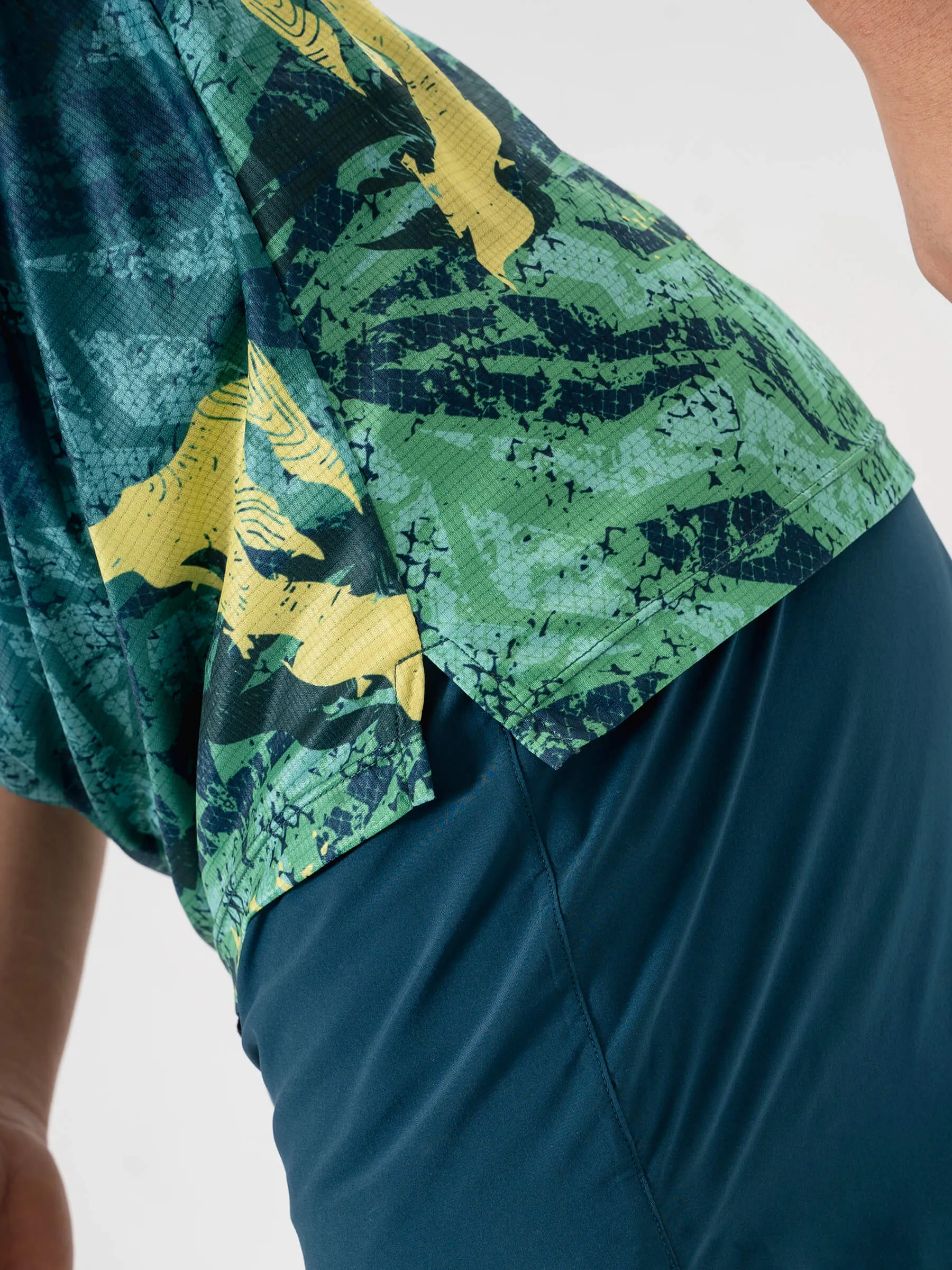 Áo Thun Chạy Bộ Graphic Jungle xanh-la 4