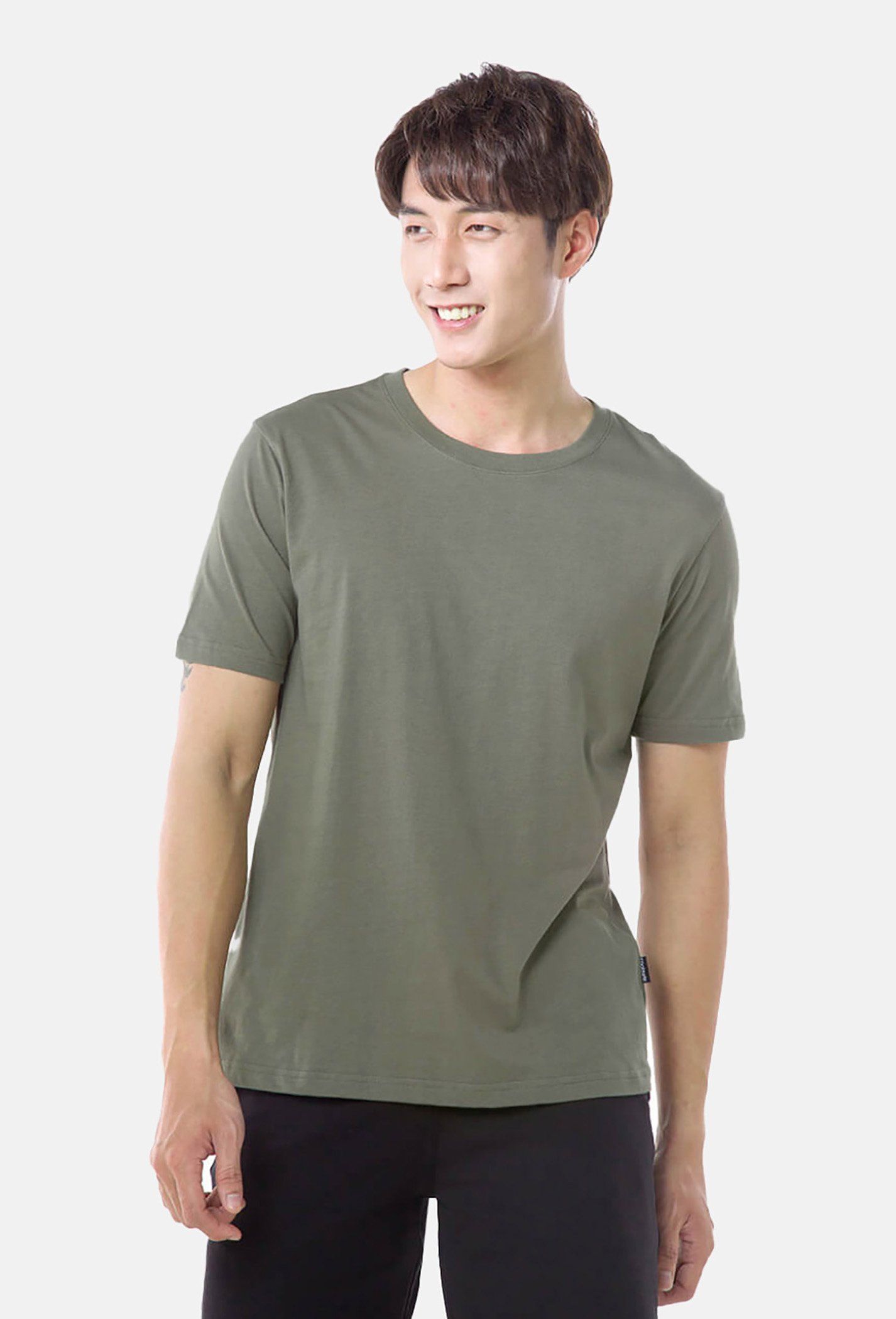 T-Shirt Coolmate Basics