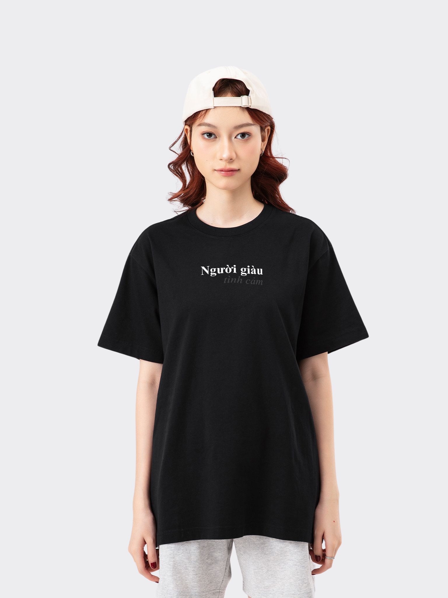 Áo thun Relaxed Fit Người giàu tình cảm