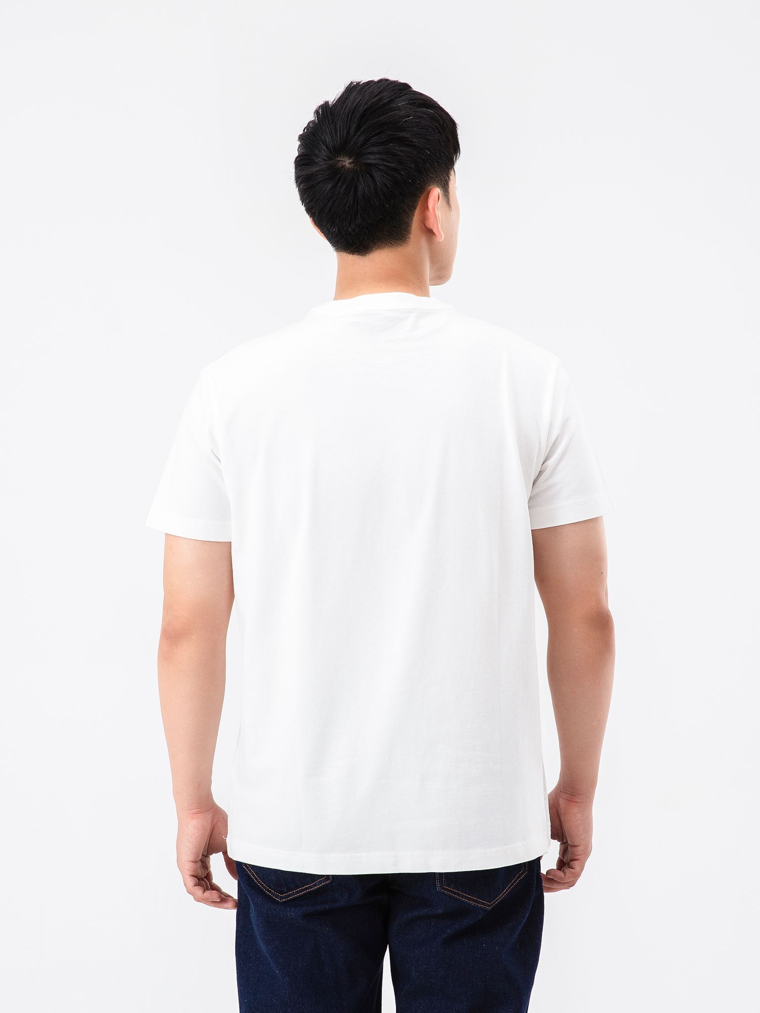 Áo thun Relaxed Fit Tỉnh ngủ đi em 1