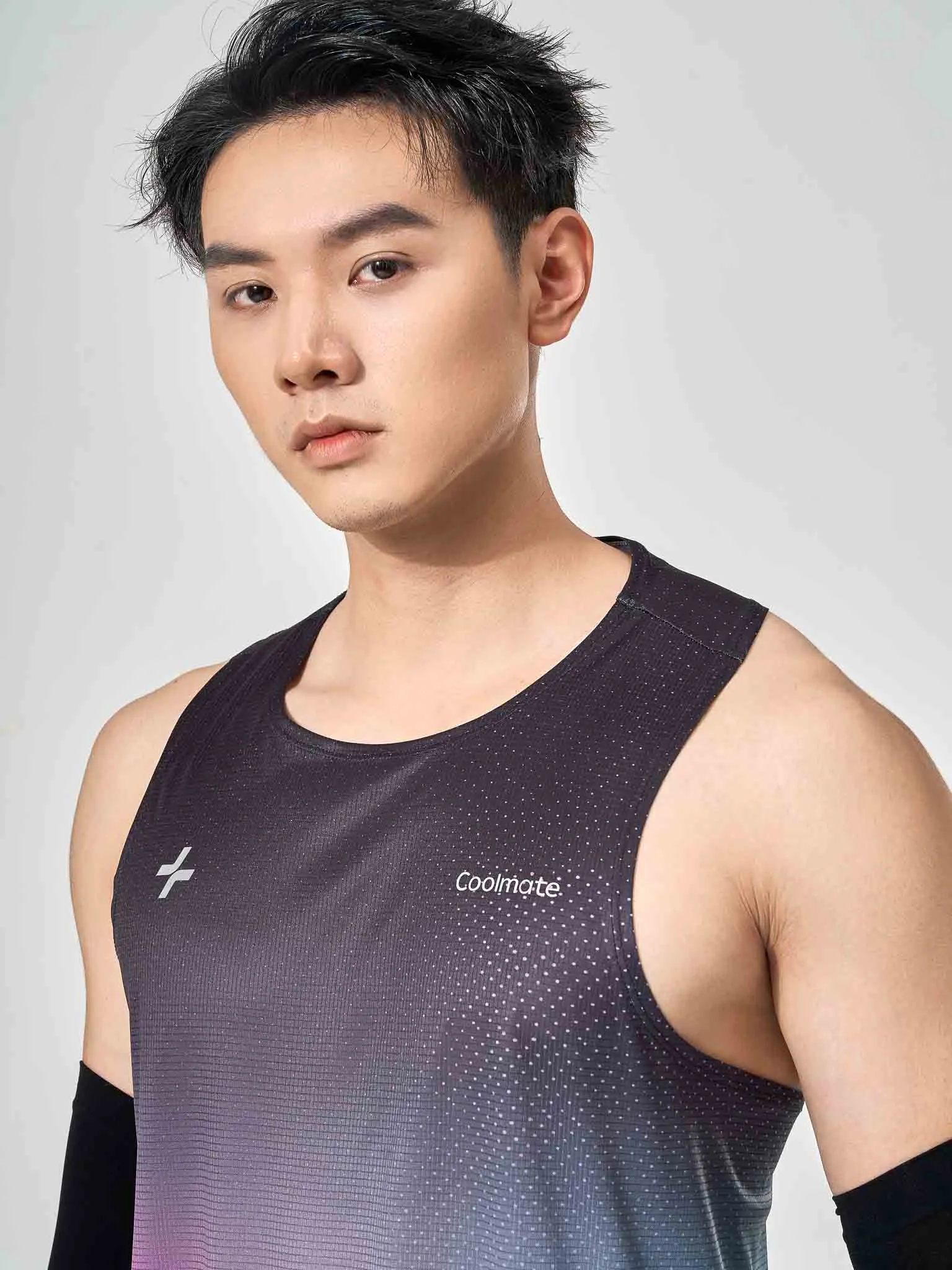 Singlet chạy bộ AirRush Gradient 3