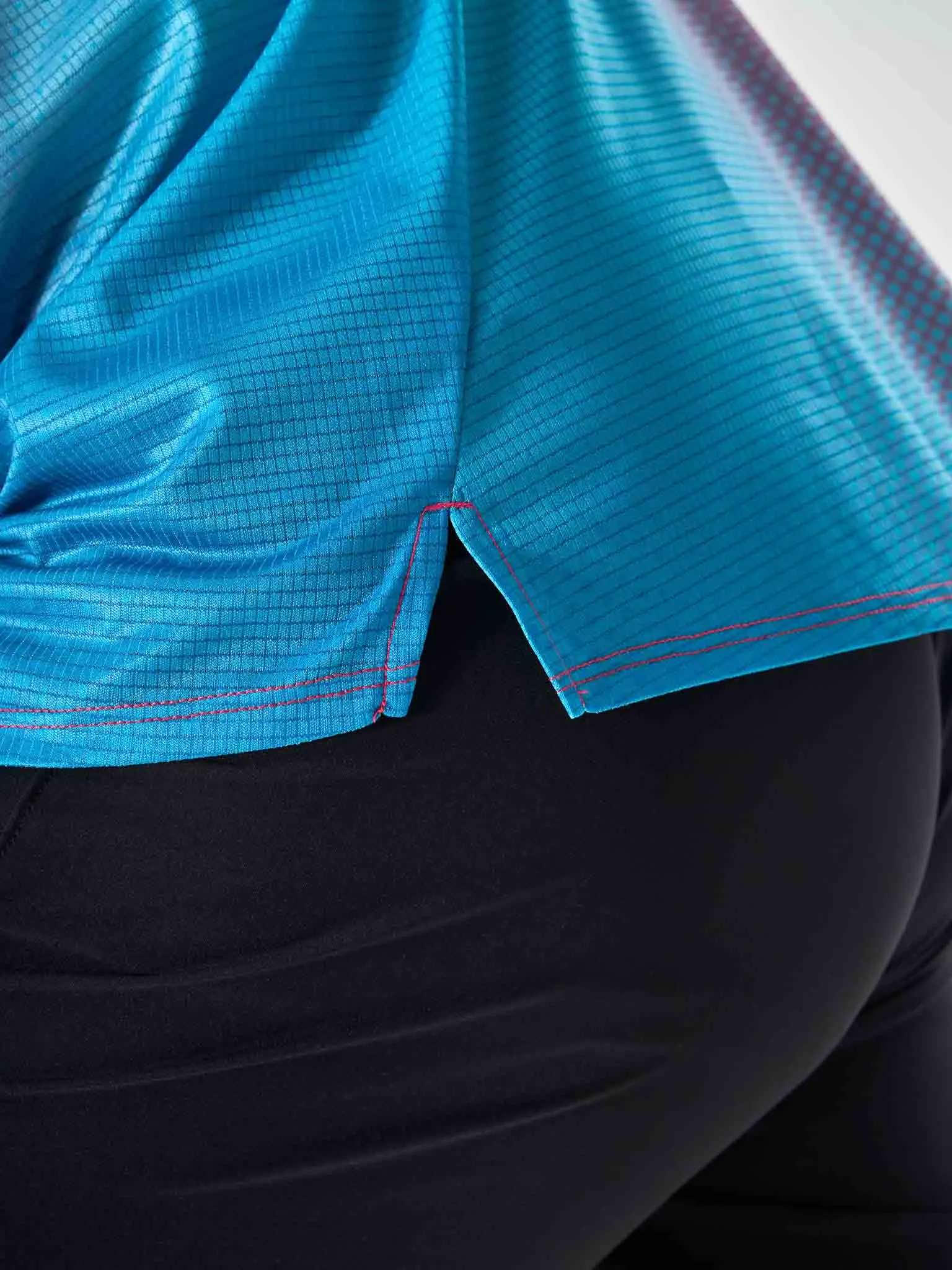 Singlet chạy bộ AirRush Gradient 6