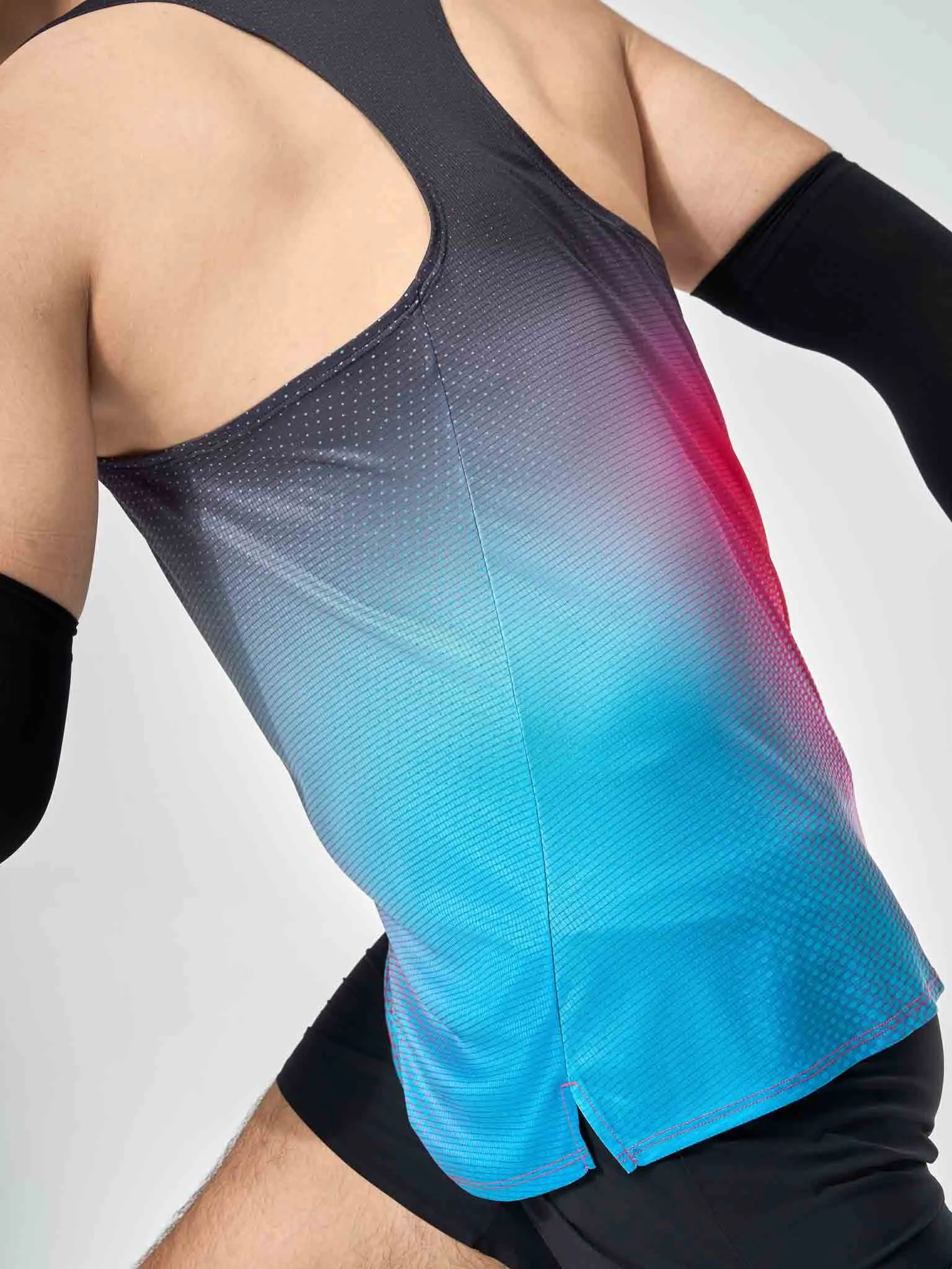 Singlet chạy bộ AirRush Gradient 5