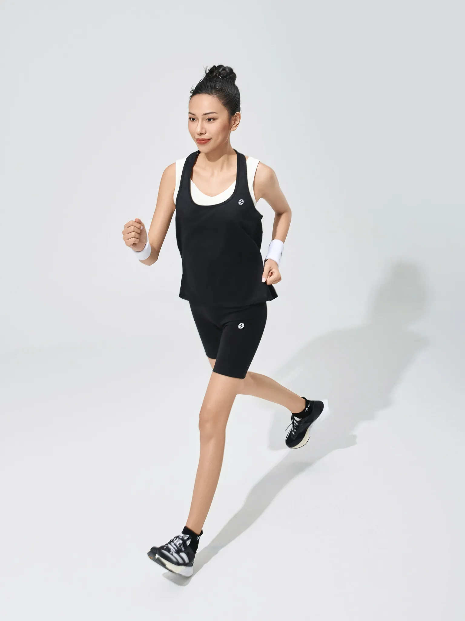 Áo Singlet nữ chạy bộ Core Tank 2