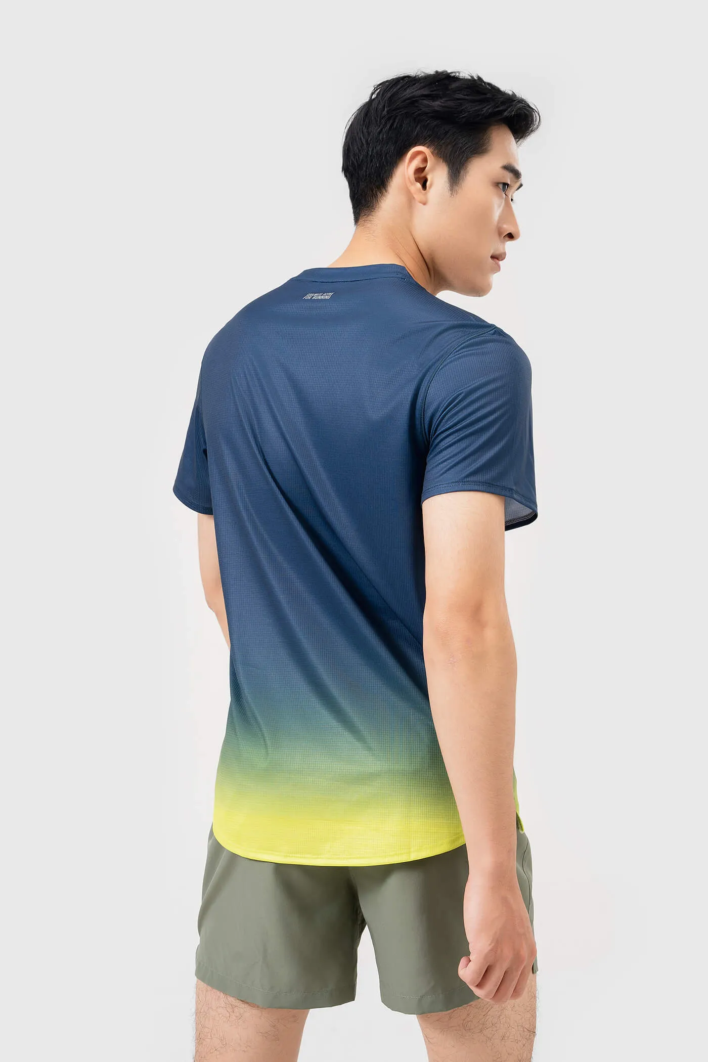 Áo Thun Chạy Bộ Graphic Special xanh-reu 2