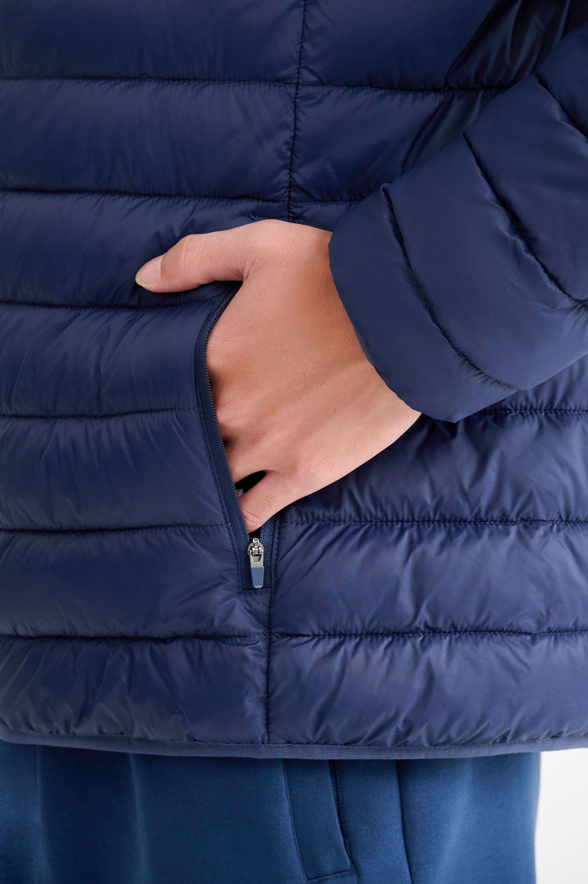 Áo phao nhẹ Ultrawarm có mũ  4