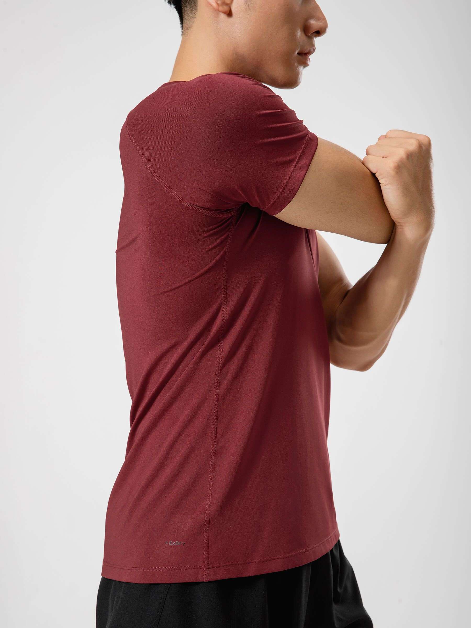 Áo Thun Gym Slim Fit 1952  3