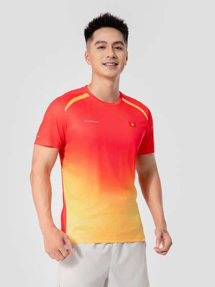 Áo thun chạy bộ "Việt Nam tiến bước" more