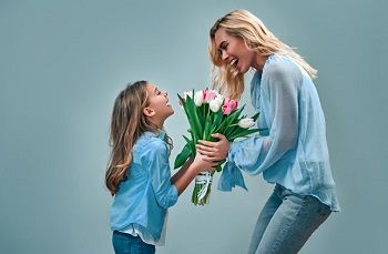 Ngày của Mẹ là ngày nào? Nguồn gốc và ý nghĩa về Ngày của Mẹ