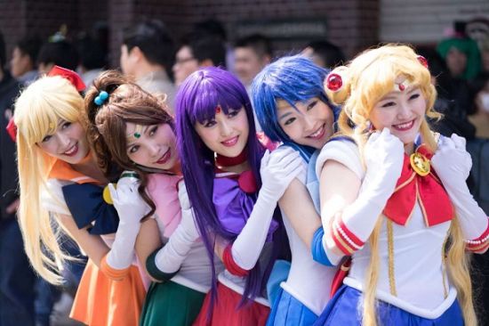 Cosplay là gì? Hướng dẫn toàn diện về Cosplay Anime và nghề Cosplay