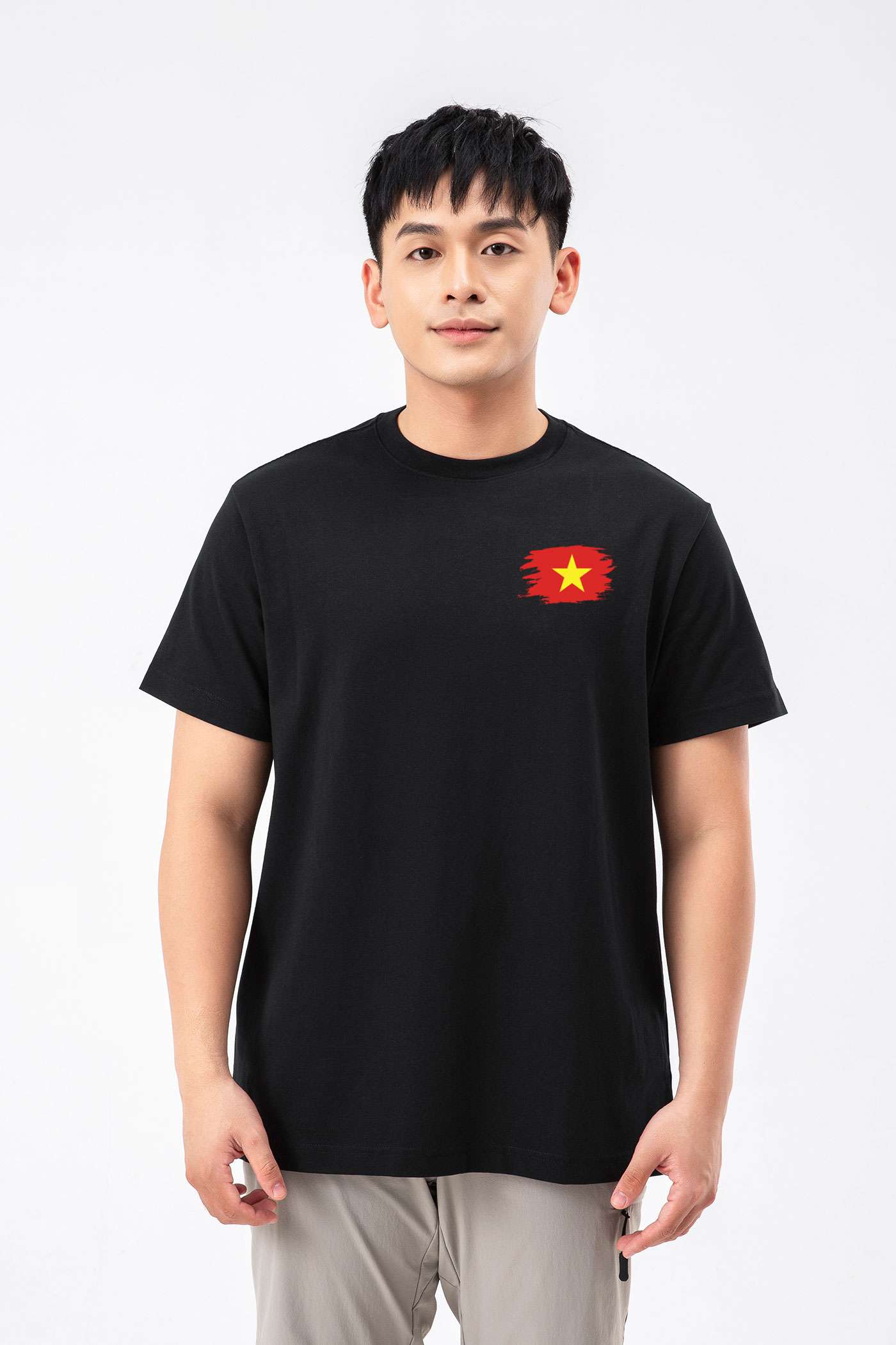 Áo thun Relaxed Fit in Người Việt Nam