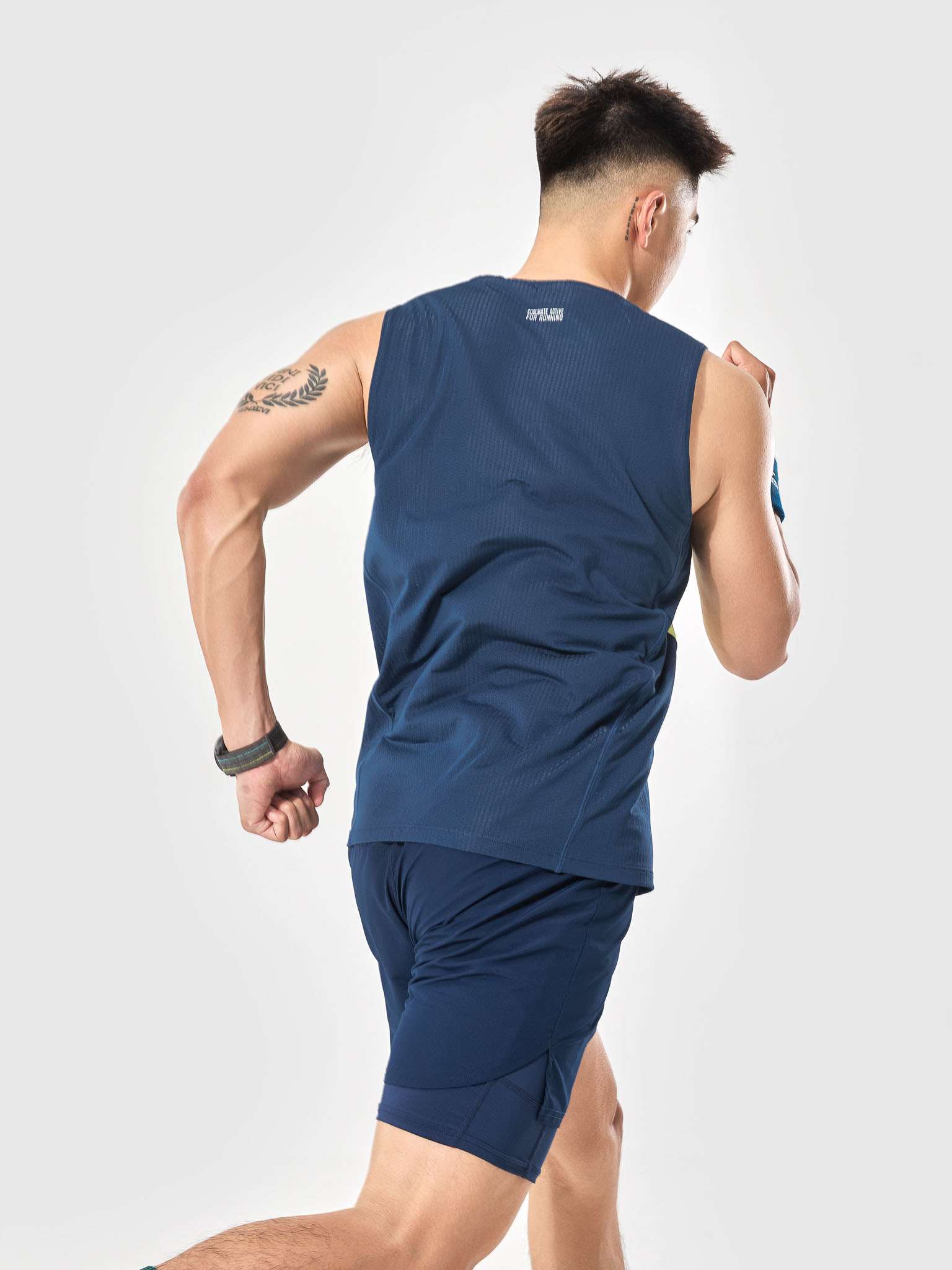 Áo Singlet chạy bộ Advanced Vent Tech Graphic Pixel more