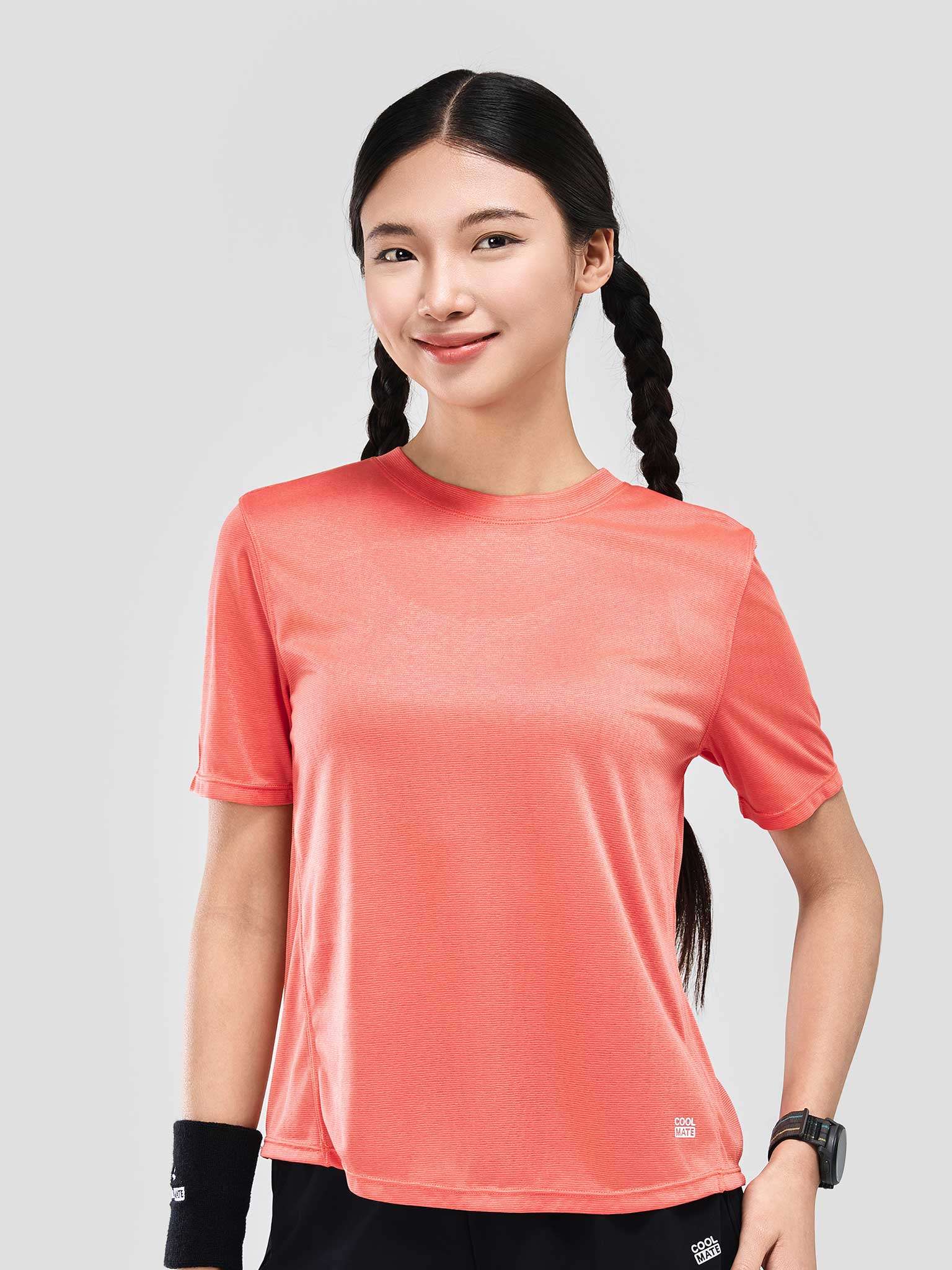 Áo thể thao nữ Lightweight Tee