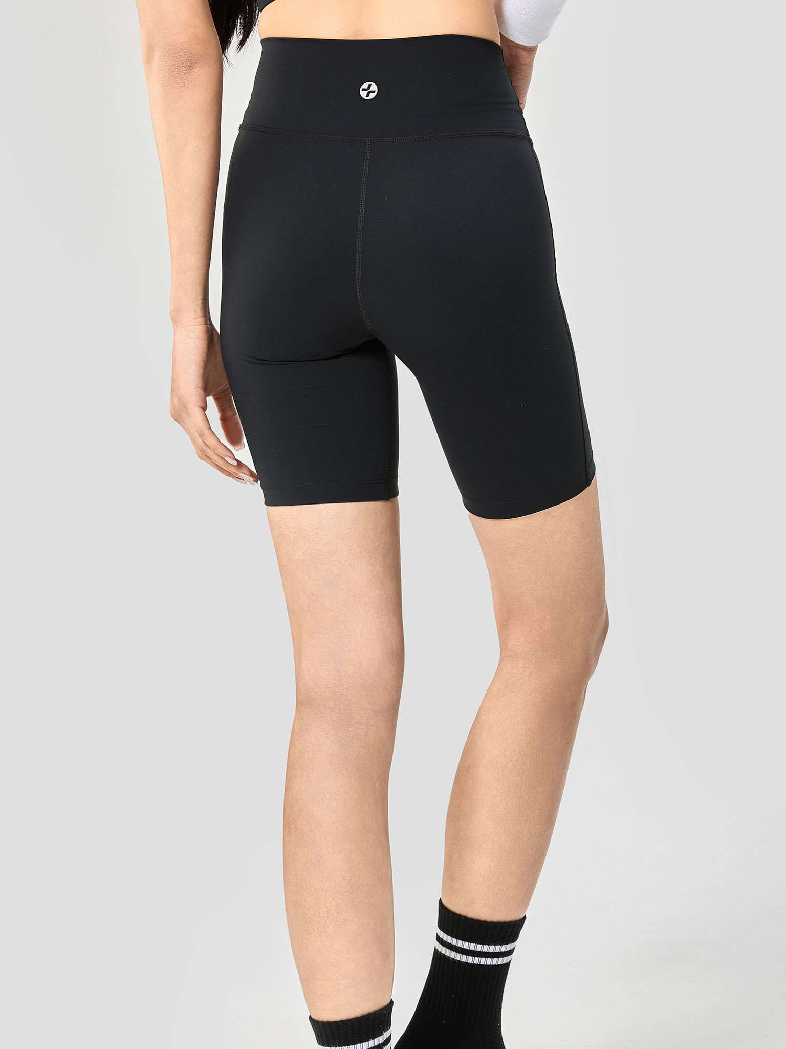 Quần Biker Shorts nữ 8 Inch CoolFlex Light Support