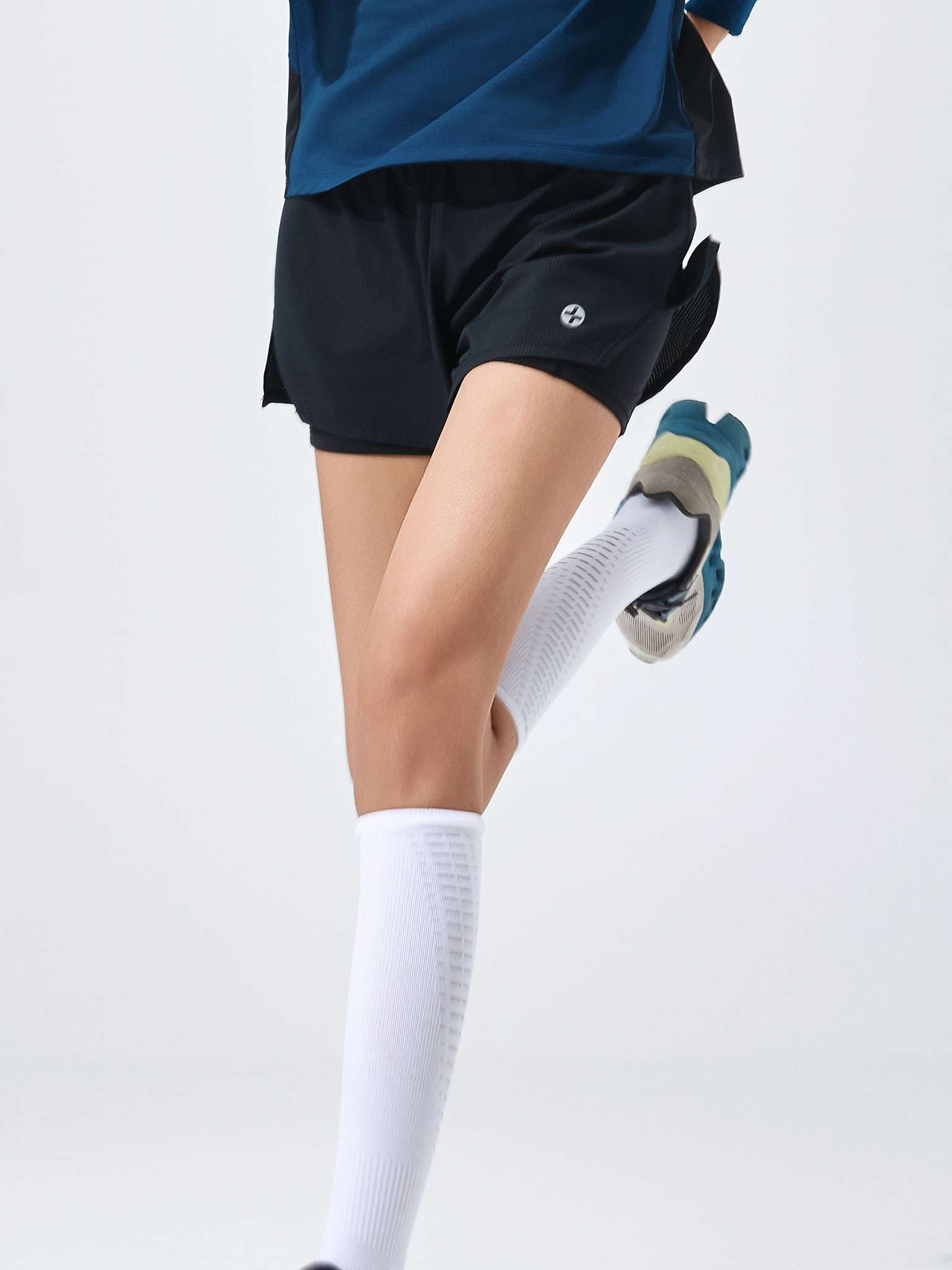 Quần Shorts nữ chạy bộ 2 lớp Race Shorts
