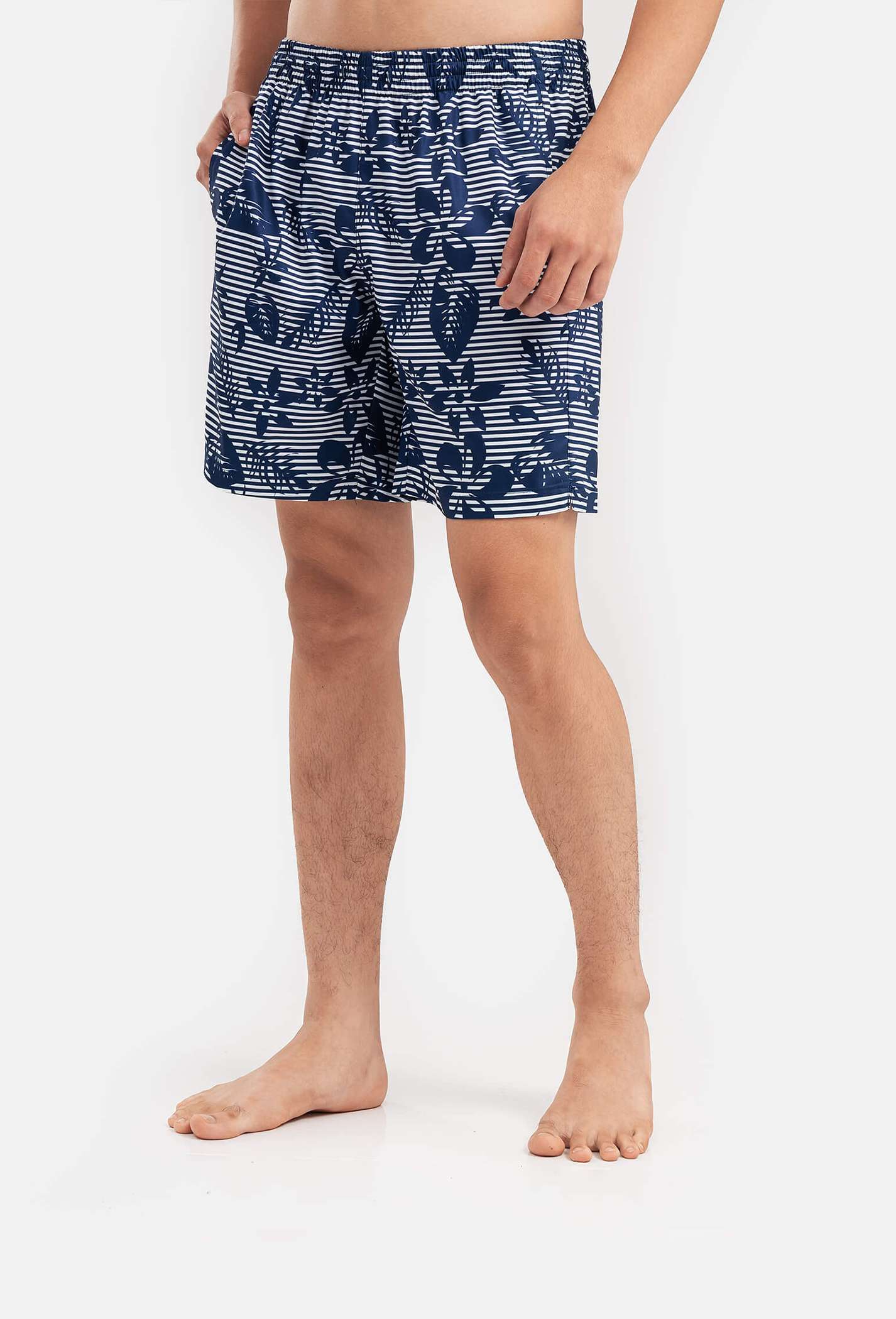 Quần shorts nam Classic Beach có túi khoá sau - Outlet more